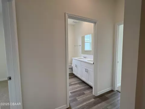 Entry Way - 3225 Arch Ave, Ormond Beach, FL 32174 photo 2 of 3