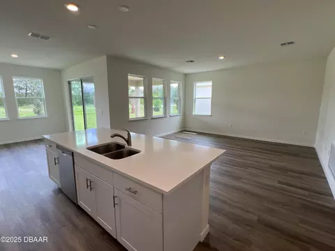 Living - 3225 Arch Ave, Ormond Beach, FL 32174 photo 1 of 1