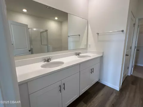 Bath - 3225 Arch Ave, Ormond Beach, FL 32174 photo 1 of 6