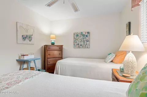 Bedroom - 1069 Indigo Rd, Ormond Beach, FL 32174 photo 6 of 9