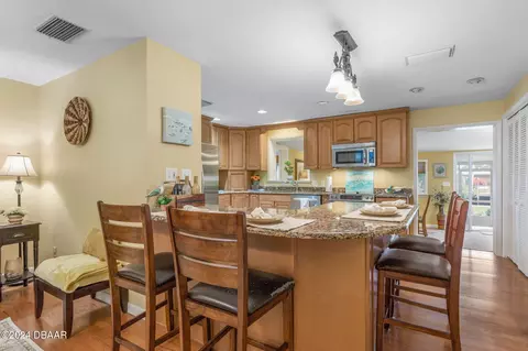 Kitchen - 1069 Indigo Rd, Ormond Beach, FL 32174 photo 1 of 8