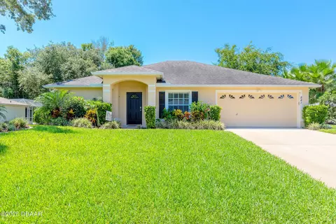 841 Stony Point Dr, Port Orange, FL 32128