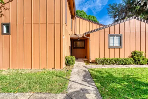 Exterior - 10 Park Pl, Ormond Beach, FL 32174 photo 27 of 30