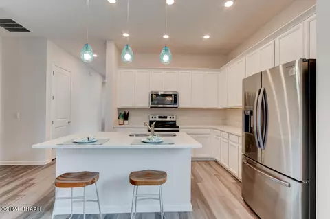 Kitchen - 3266 Bailey Ann Dr, Ormond Beach, FL 32174 photo 4 of 4