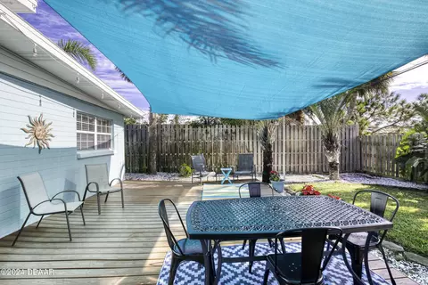 Exterior - 12 Raymonde Cir, Ormond Beach, FL 32176 photo 10 of 17