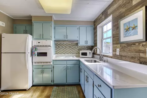 Kitchen - 12 Raymonde Cir, Ormond Beach, FL 32176 photo 3 of 3