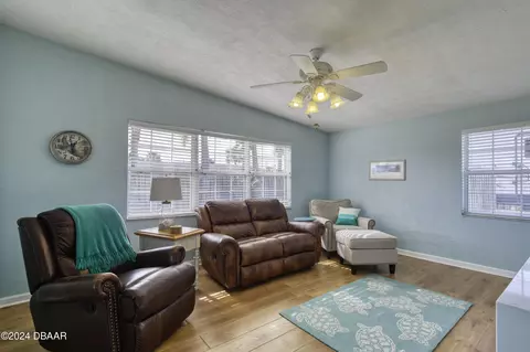 Living - 12 Raymonde Cir, Ormond Beach, FL 32176 photo 8 of 11