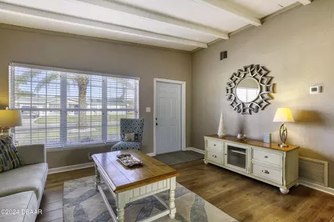 Living - 12 Raymonde Cir, Ormond Beach, FL 32176 photo 2 of 11