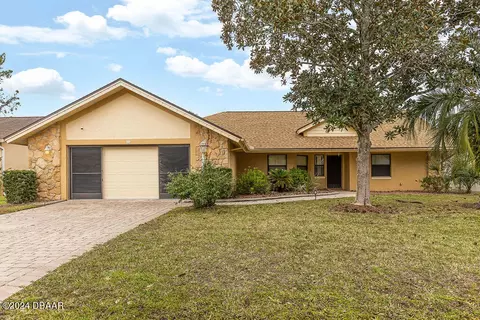 10 Bolling Ln, Palm Coast, FL 32137