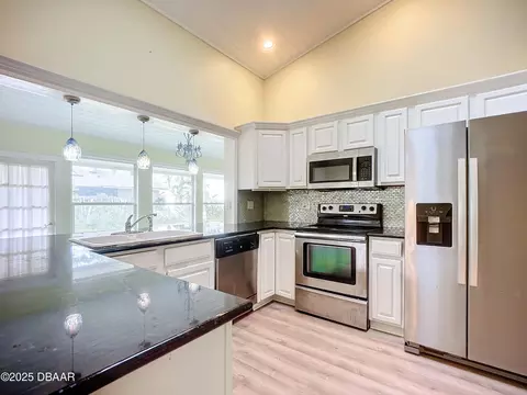 1412 Oak Forest Dr, Ormond Beach, FL 32174 photo 9