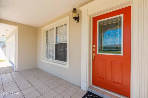 Exterior - 103 Dawn Dr, Ormond Beach, FL 32176 photo 6 of 10