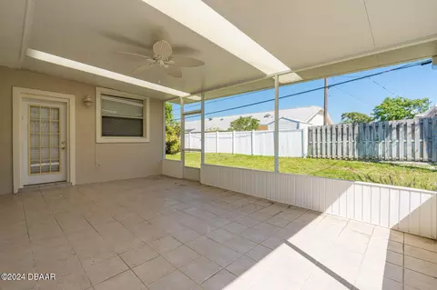 Exterior - 103 Dawn Dr, Ormond Beach, FL 32176 photo 8 of 10