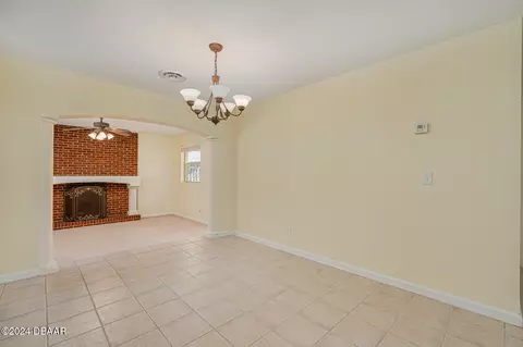 Dining - 103 Dawn Dr, Ormond Beach, FL 32176 photo 1 of 4