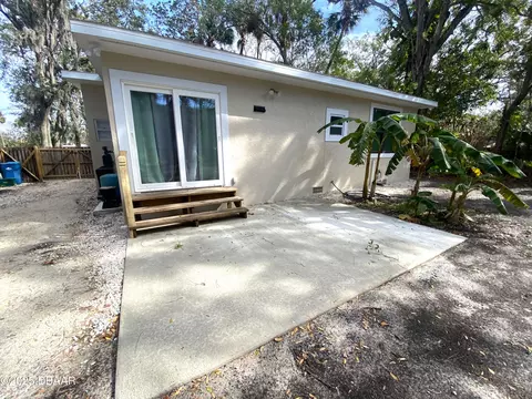 Exterior - 1722 Palm Rd, Ormond Beach, FL 32174 photo 4 of 11