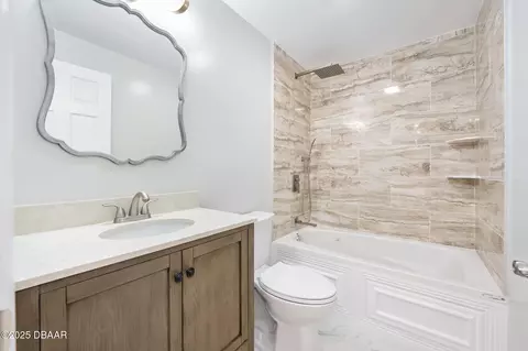 Bath - 1722 Palm Rd, Ormond Beach, FL 32174 photo 5 of 6