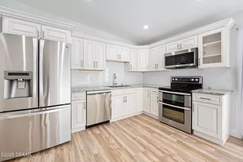 Kitchen - 1722 Palm Rd, Ormond Beach, FL 32174 photo 1 of 6