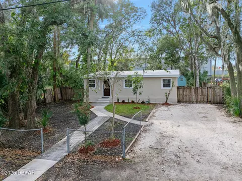 Exterior - 1722 Palm Rd, Ormond Beach, FL 32174 photo 10 of 11