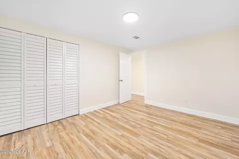 Bedroom - 1722 Palm Rd, Ormond Beach, FL 32174 photo 7 of 11