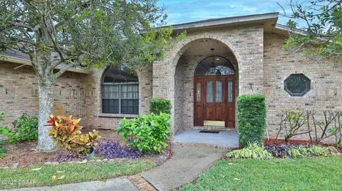 3 Sandpoint Cir, Ormond Beach, FL 32174 photo 2