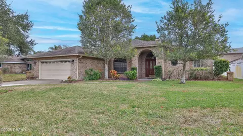 3 Sandpoint Cir, Ormond Beach, FL 32174 photo 3