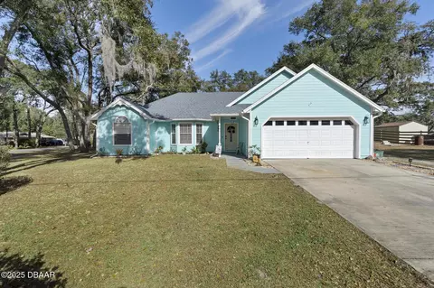 206 Sandspur Ln, Deland, FL 32724