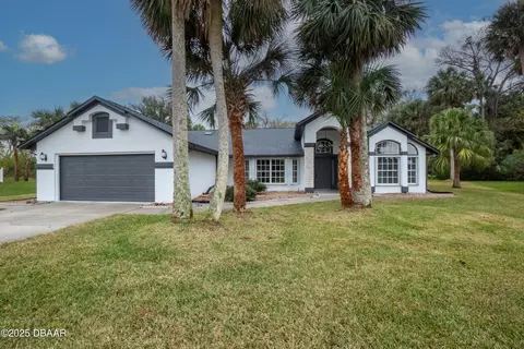 130 Old Sunbeam Dr, South Daytona, FL 32119