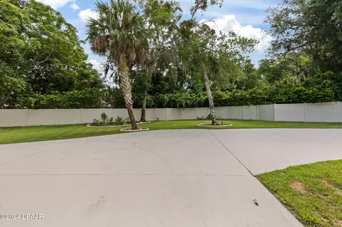 Exterior - 42 River Ridge Trl, Ormond Beach, FL 32174 photo 7 of 8