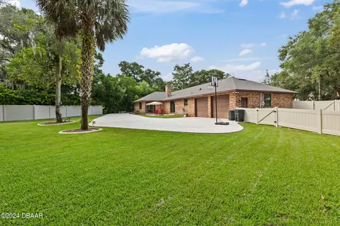 Exterior - 42 River Ridge Trl, Ormond Beach, FL 32174 photo 4 of 8