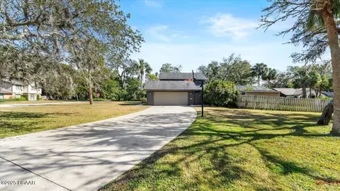 Exterior - 137 Shady Branch Trl, Ormond Beach, FL 32174 photo 14 of 15
