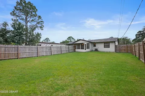 2415 India Palm Dr, Edgewater, FL 32141 photo 4
