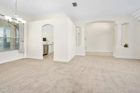 Living - 36 Black Pine Way, Ormond Beach, FL 32174 photo 5 of 10