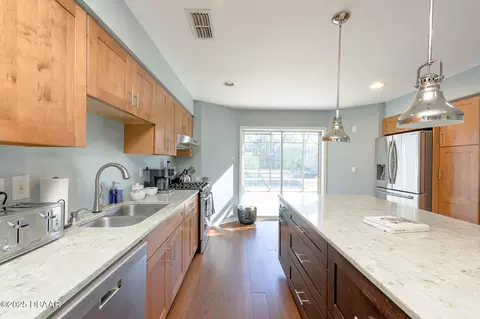 Kitchen - 3565 John Anderson Dr, Ormond Beach, FL 32176 photo 5 of 6