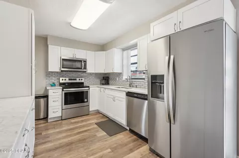 Kitchen - 63 Benjamin Dr, Ormond Beach, FL 32176 photo 1 of 4