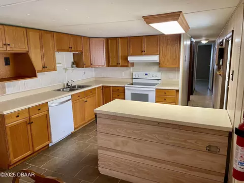 1122 Avenue J, Ormond Beach, FL 32174 photo 2