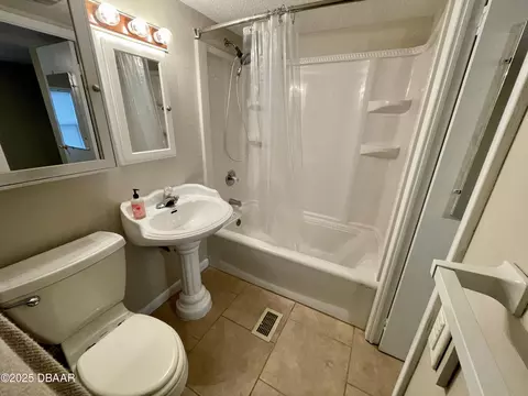 1122 Avenue J, Ormond Beach, FL 32174 photo 7