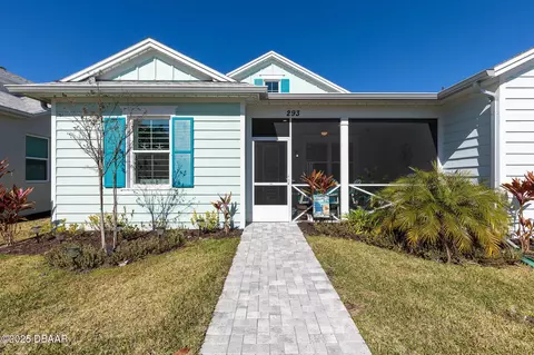 293 Pop Top Ln, Daytona Beach, FL 32124