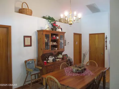 Dining - 10825 154th Rd N, Jupiter, FL 33478 photo 1 of 1