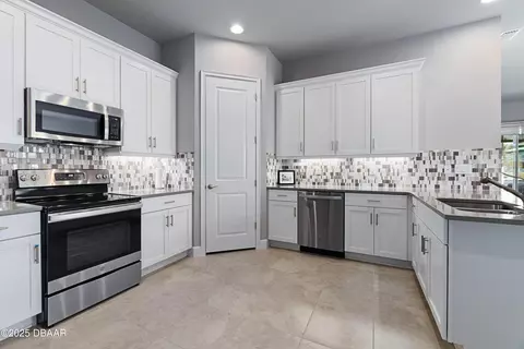 113 Longridge Ln, Ormond Beach, FL 32174 photo 17