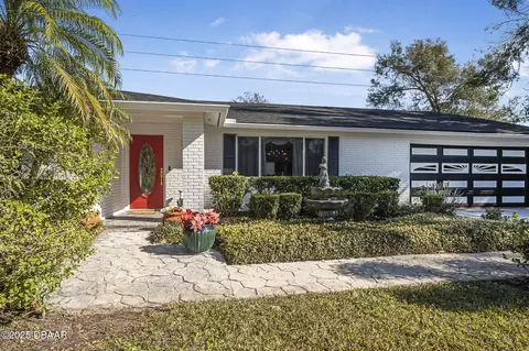 7 Pebble Beach Dr, Ormond Beach, FL 32174 photo 4