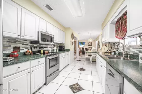 7 Pebble Beach Dr, Ormond Beach, FL 32174 photo 14