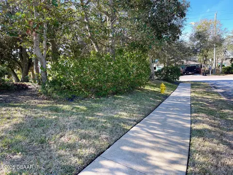 128 Peninsula Winds Dr, Ormond Beach, FL 32176 photo 6