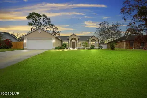 1081 Treadway Dr, Deltona, FL 32738