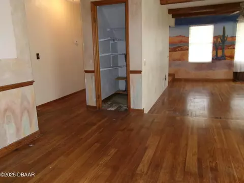 Living - 3470 Strickland Rd, Ormond Beach, FL 32174 photo 4 of 6