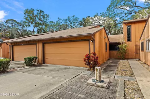 30 Park Pl, Ormond Beach, FL 32174 photo 2