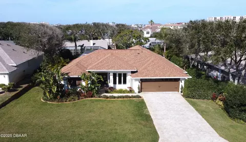 84 Buschman Dr, Ponce Inlet, FL 32127