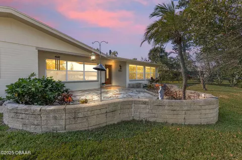 464 Druid Cir, Ormond Beach, FL 32176 photo 2