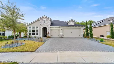 661 Mosaic Blvd, Daytona Beach, FL 32124