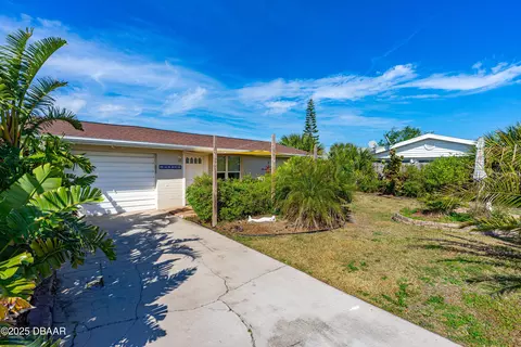 45 Palm Dr, Ormond Beach, FL 32176 photo 1
