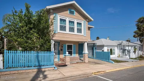 407 Harvey Ave, Daytona Beach, FL 32118