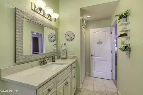Bath - 103 Shadowcreek Way, Ormond Beach, FL 32174 photo 7 of 9